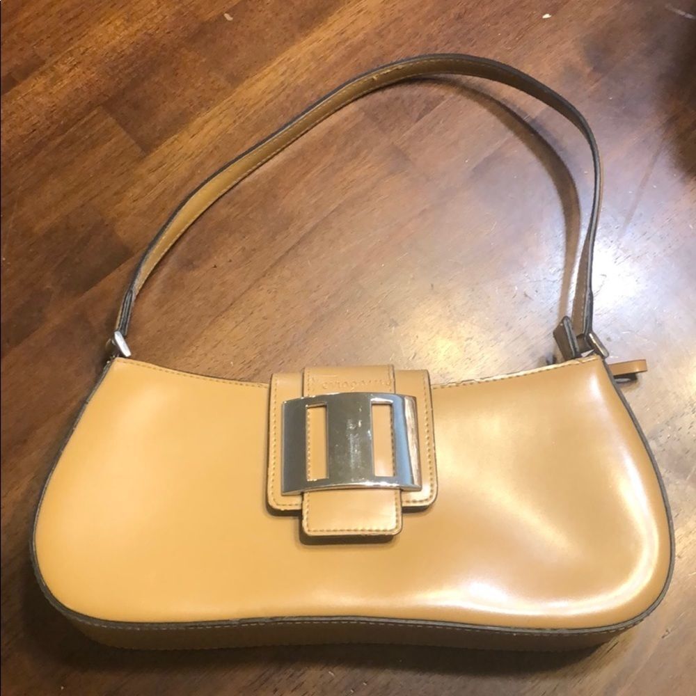 Salvatore Ferragamo purse (1222)